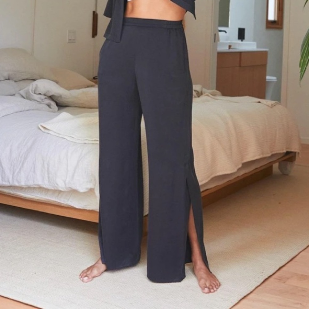 LUNYA Washable Silk High Rise Pant BLACK Size L/XL